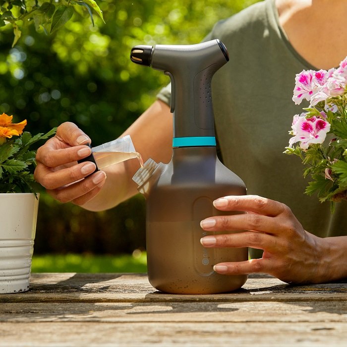 Обприскувач ручний акумуляторний Gardena EasyPump 1 літр (11114-20)