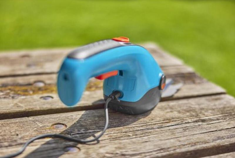 Ножиці акумуляторні GARDENA ClassicCut (09885-20.000.00)