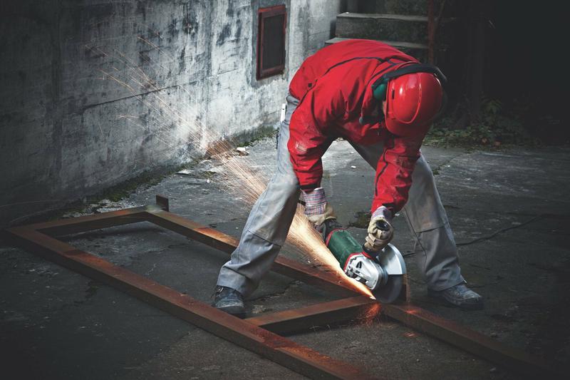 Болгарка Metabo WE 26-230 MVT Quick (606475000)