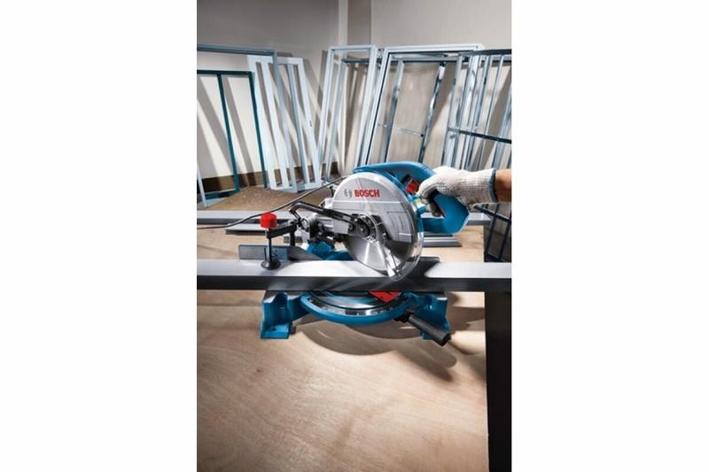 Торцювальна пилка Bosch GCM 10 MX (0601B29021)