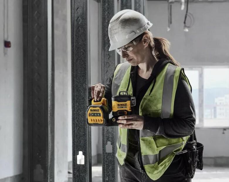 Рівень лазерний лінійний DeWALT DCE089D1G18