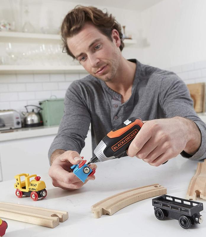 Викрутка акумуляторна Black   Decker BCF611CK-QW