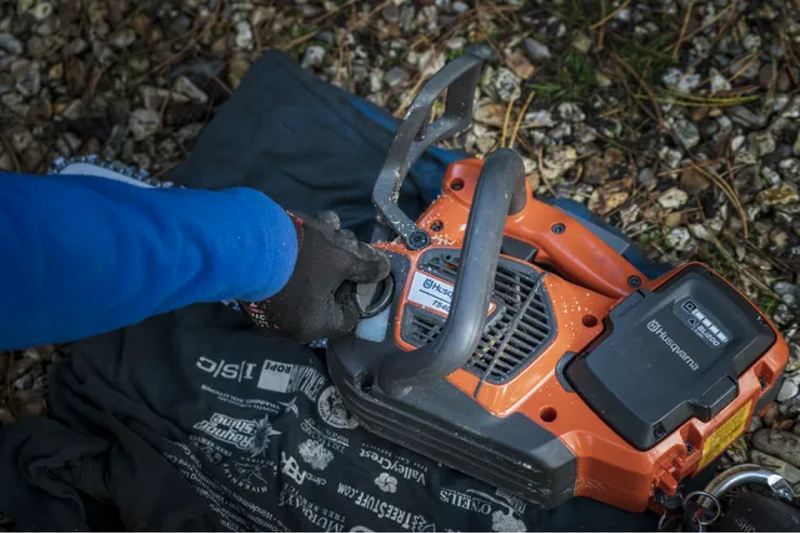 Акумуляторна пилка Husqvarna 542iXP (9706470-14) (без АКБ та ЗП)
