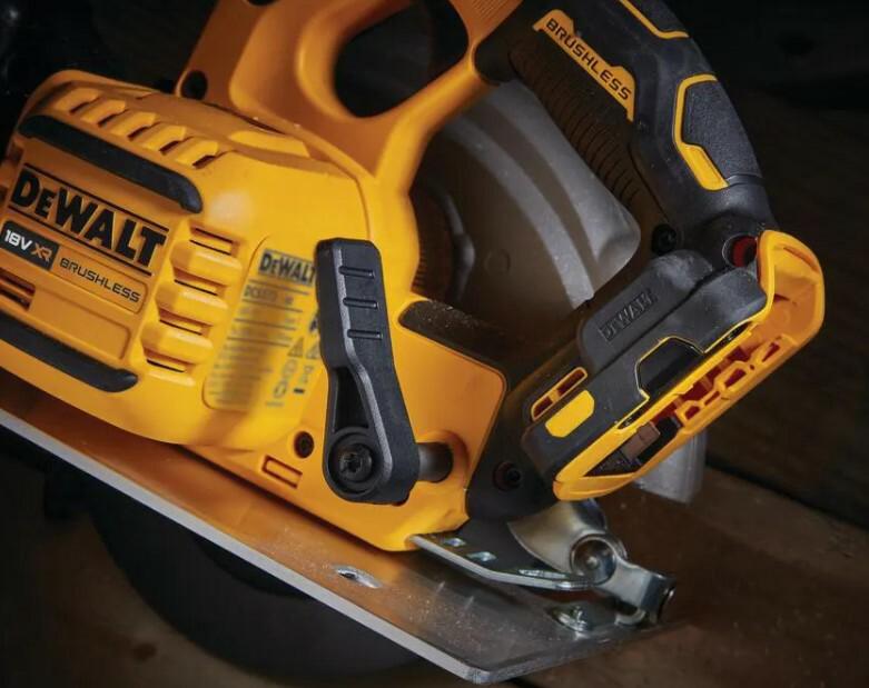 Пила дискова DeWALT FLEXVOLT ADVANTAGE TSTAK DCS573NT (без АКБ та ЗП)