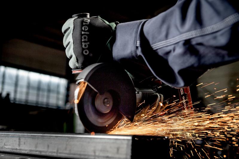 Акумуляторна кутова шліфувальна машина Metabo WPB 18 LT BL 11-125 Quick (613059660)