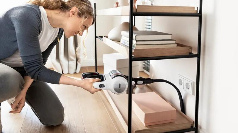 Пилосос Bosch BCS711XXL