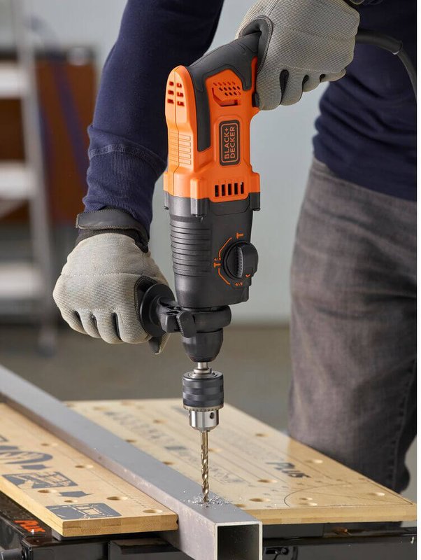 Перфоратор мережевий SDS-Plus BLACK+DECKER BEHS01K