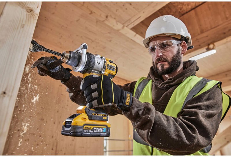 Дриль-шурупокрут акумуляторний безщітковий ударний DeWALT DCD1007NT