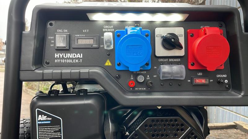 Бензиновий генератор Hyundai HY 10100LEK-T
