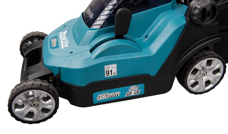 Акумуляторна газонокосарка Makita DLM382Z (без АКБ та ЗП)