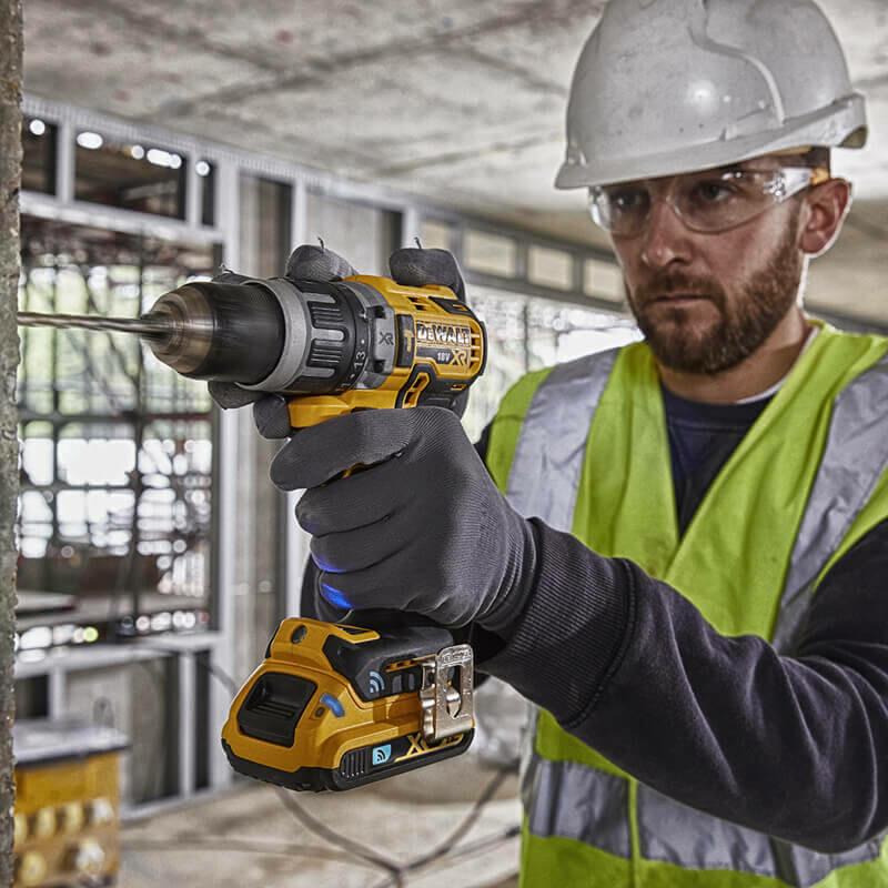 Акумуляторний дриль-шурупокрут DeWALT DCD997NT (без акумулятора і ЗП)