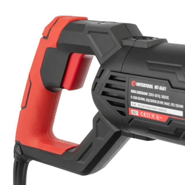Шабельна пила INTERTOOL WT-0401