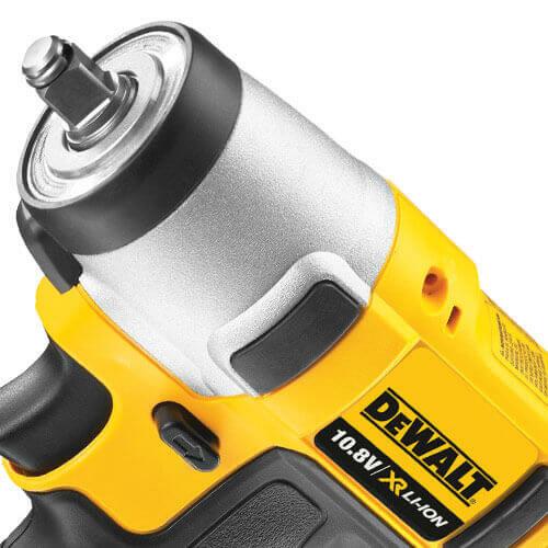 Гайкокрут ударний акумуляторний DeWALT DCF813D2
