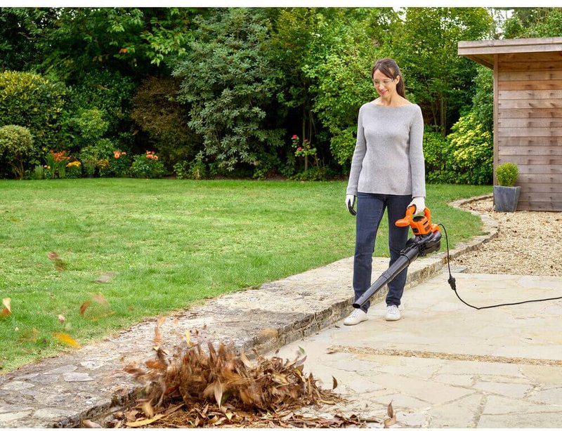 Садовий пилосос електричний BLACK+DECKER BEBLV290