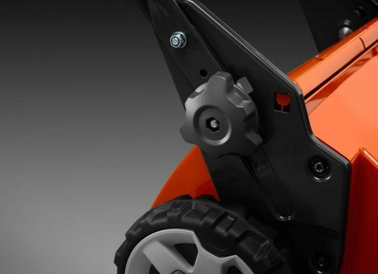 Газонокосарка Husqvarna LC 140