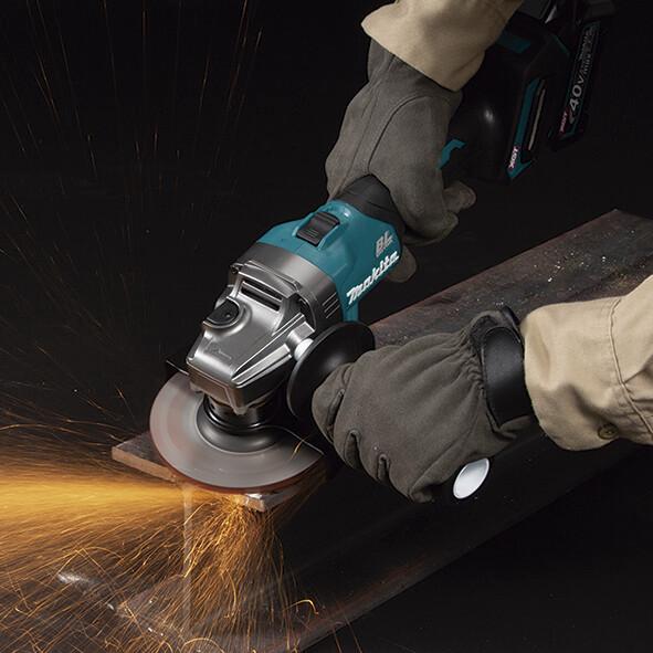 Акумуляторна болгарка Makita XGT (GA005GM201)