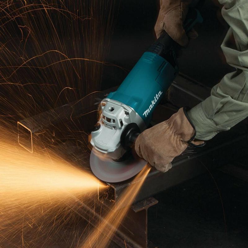 Кутова шліфувальна машина Makita GA7060