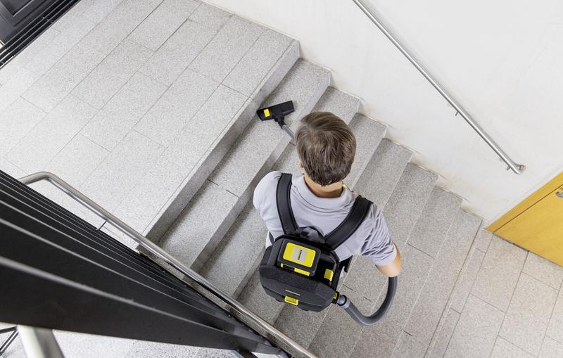Акумуляторний пилосос Karcher BVL 3/1 Bp (без АКБ та ЗП) (1.394-300.0)
