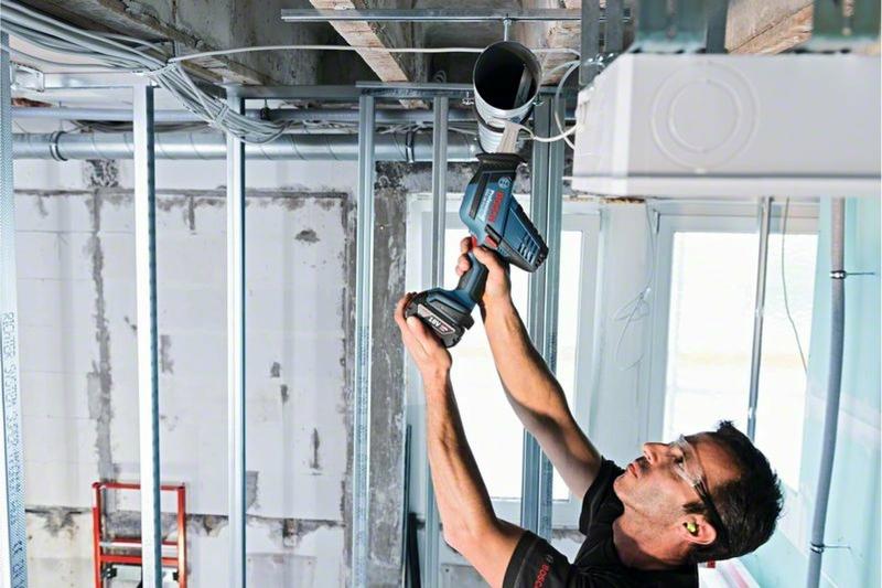 Шабельна пилка Bosch GSA 18V-LI C (0615990M3Y)