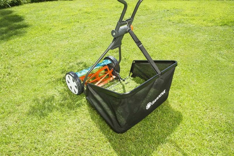 Механічна барабанна газонокосарка Gardena Classic 330 (04027-20)