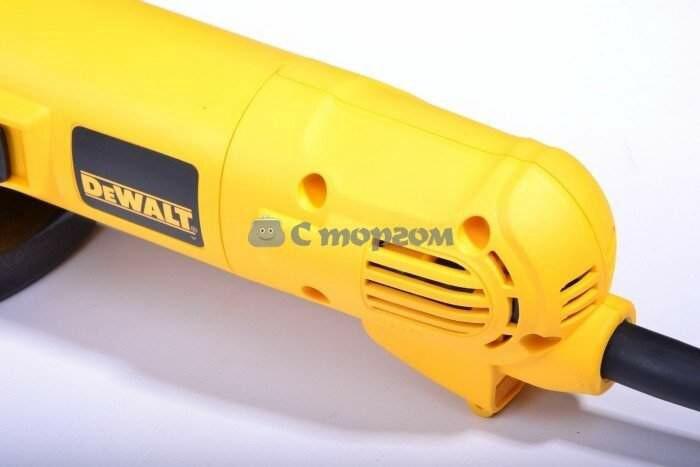 Кутова шліфувальна машина DeWALT D28141