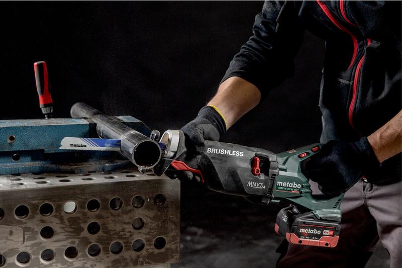 Акумуляторна шабельна пилка Metabo SSEP 18 LTX BL MVT (602258850) (без АКБ та ЗП)