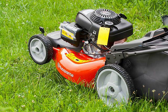 Газонокосарка Husqvarna LC 153