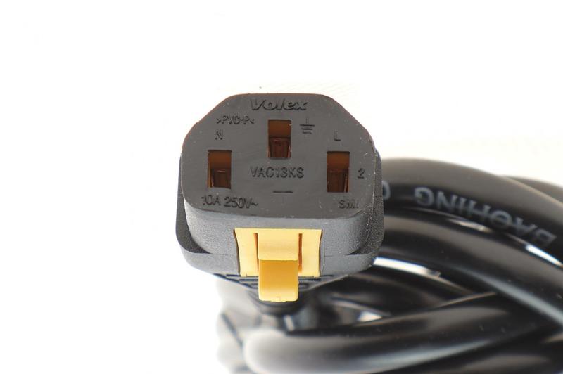 Зарядний пристрій Bosch BAT 690 (0 687 000 169)