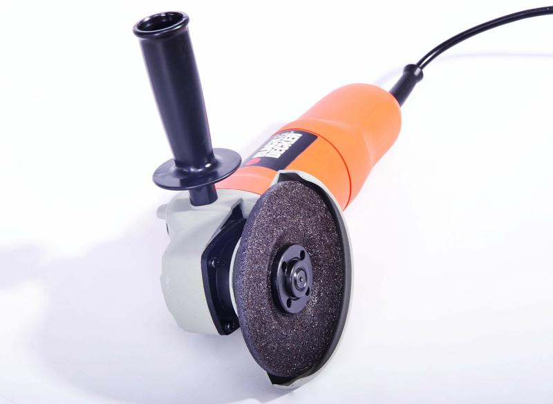 Кутова шліфувальна машина Black   Decker CD115