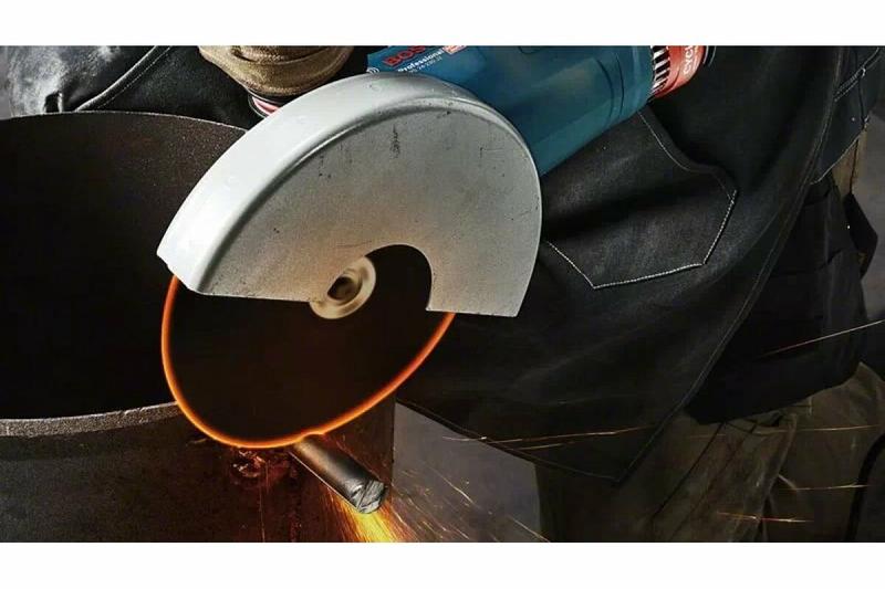Кутова шліфмашина Bosch GWS 24-230 JZ (06018C3300)