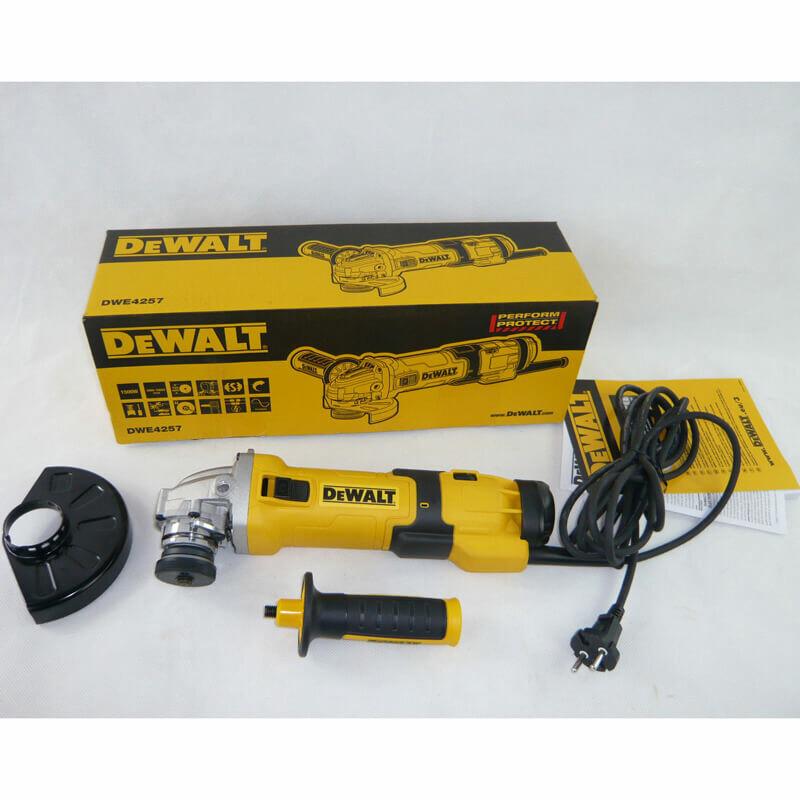 Кутова шліфувальна машина DeWALT DWE4257 + набір біт і насадок DT71506