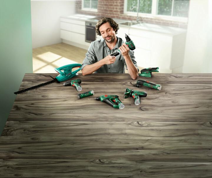 Дриль-шуруповерт Bosch EasyDrill 12-2 (2 акк.) (060397290X)