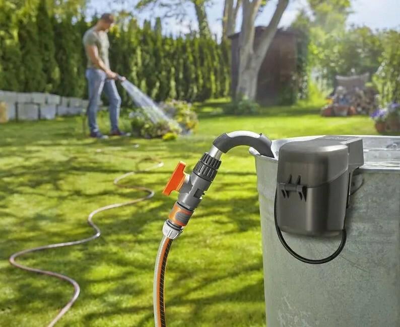 Акумуляторний насос для резервуарів Gardena 2000/2 18V P4A Set (14602-20.000.00)