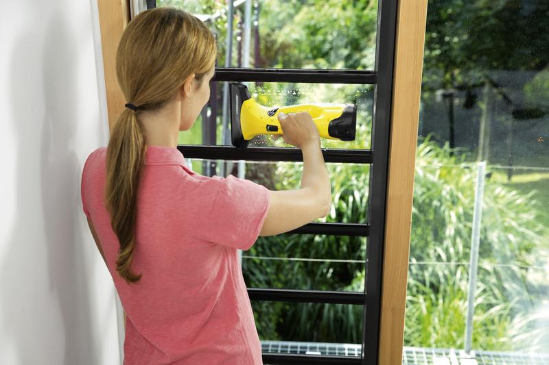 Віконний пилосос Karcher WV 2 Versatility Promotion жовтий (1.633-487.0)