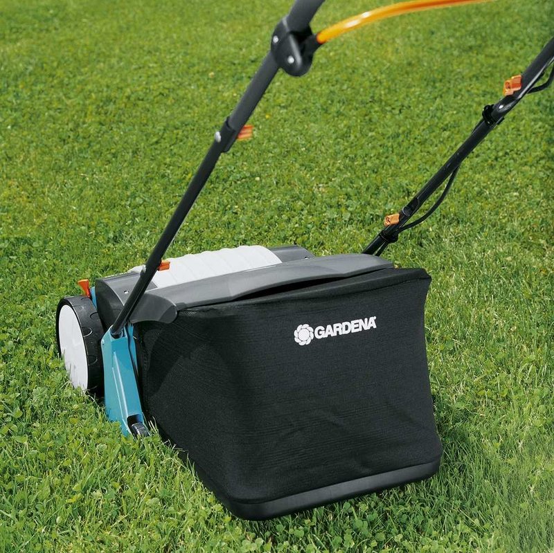 Електричний аератор Gardena EVC 1000 (04068-20)