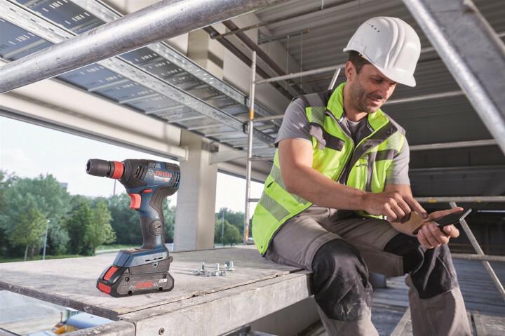 Акумуляторний ударний гайковерт Bosch GDX 18V-200 C (06019G4204)