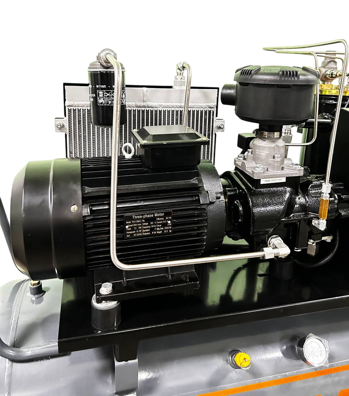 Гвинтовий повітряний компресор 200 л GTM DLG5.5V масляний (DLG5.5V) 27293