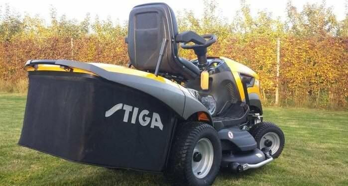 Садовий трактор Stiga Estate Pro 9122 XWS