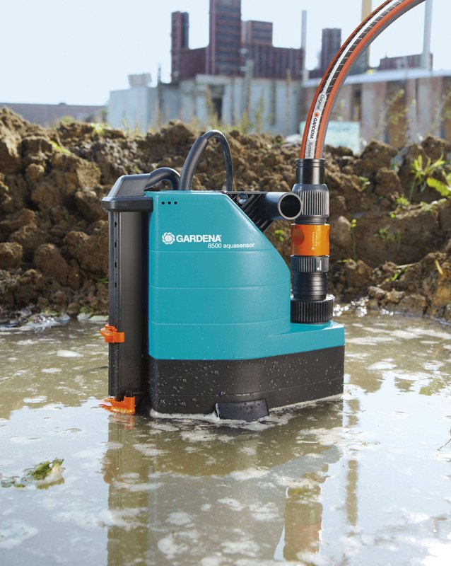Насос дренажний Gardena 8500 Aquasensor