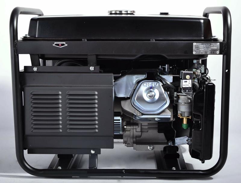 Бензиновий генератор Hyundai HHY 7000F