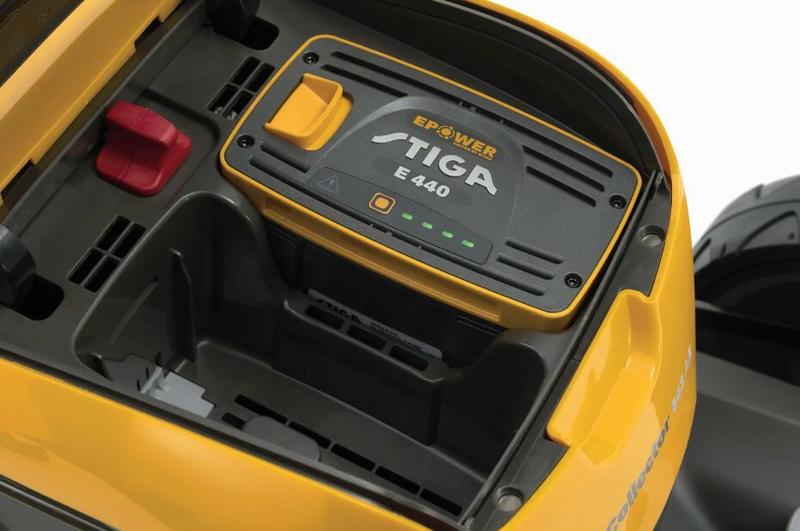Газонокосарка акумуляторна Stiga Collector543AEKit