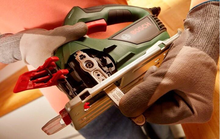 Лобзик Bosch EasyCut 50 (06033C8020)