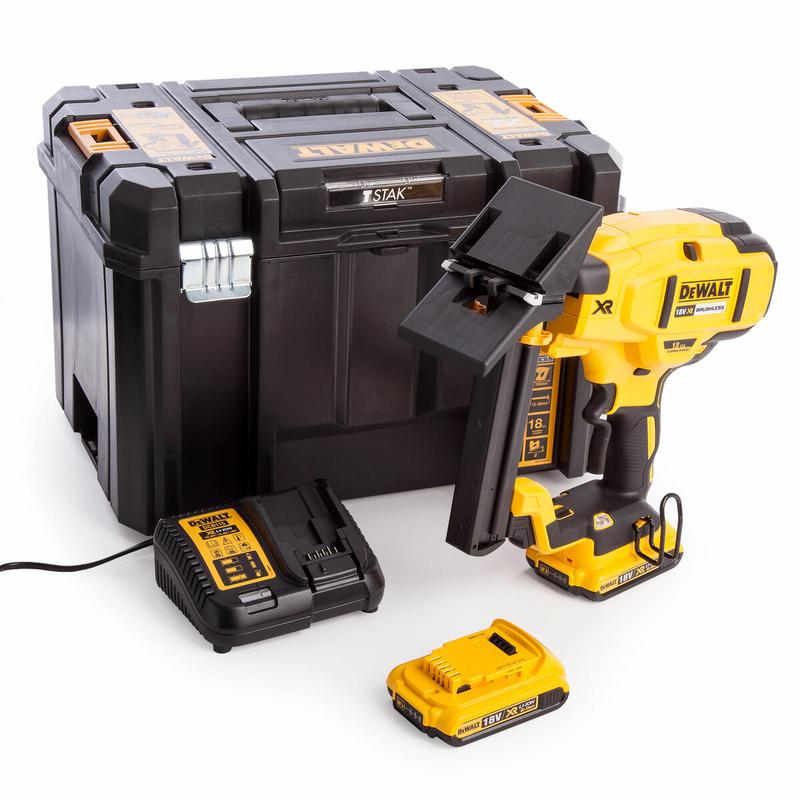 Акумуляторний степлер DeWALT DCN682D2