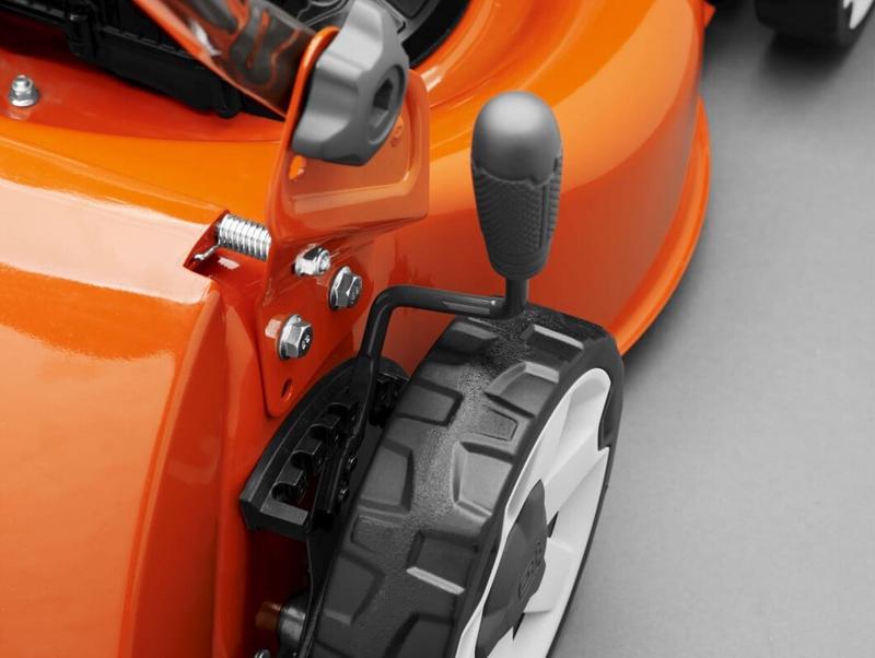 Електрична газонокосарка Husqvarna LC 141С (9670993-01)