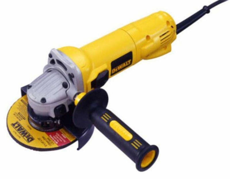 Кутова шліфувальна машина DeWALT D28132C