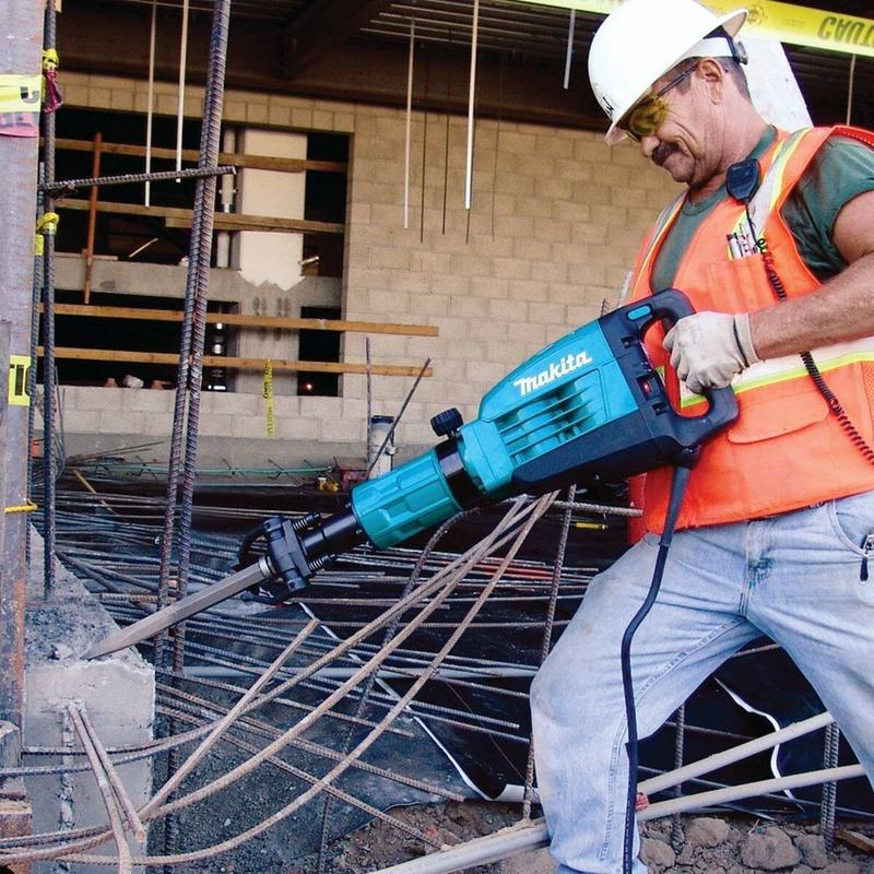 Відбійний молоток Makita HM1307CB