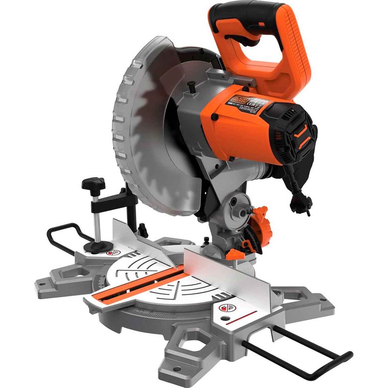 Пила торцювальна мережева BLACK+DECKER BES702