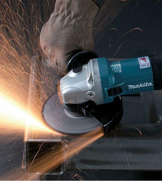 Кутова шліфувальна машина Makita GA6040C
