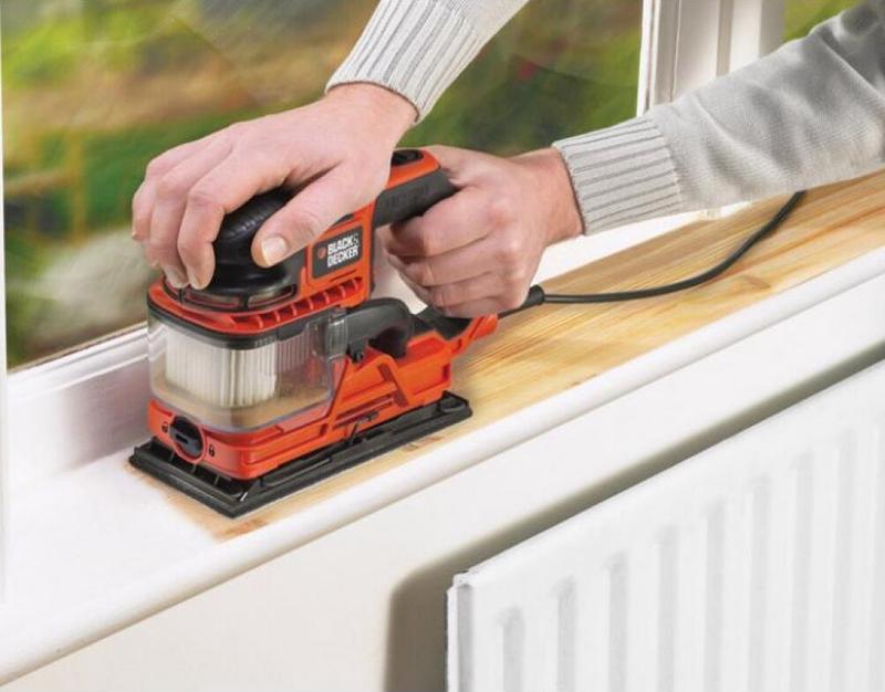 Вібраційна шлифмашина Black + Decker KA330EKA-QS