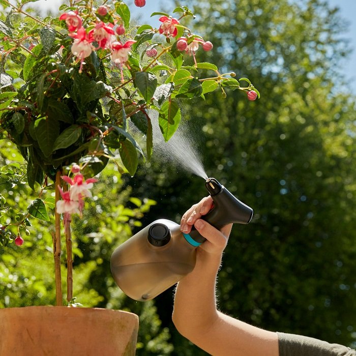Обприскувач ручний акумуляторний Gardena EasyPump 1 літр (11114-20)